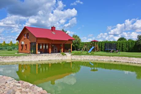 Sodyba rūke šventėms ir poilsiui Druskininkuose: salė, pirtis, nakvynė