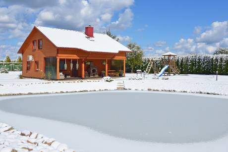 Sodyba rūke šventėms ir poilsiui Druskininkuose: salė, pirtis, nakvynė