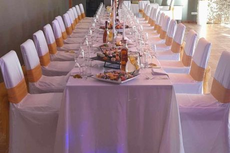 Kavinė ir pokylių salė Klaipėdos centre, svečių namuose "Aismarės"