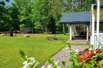 TURISTAUK LT - baidarių nuoma, DOBILŲ SLĖNIS: nameliai prie upės JŪRA