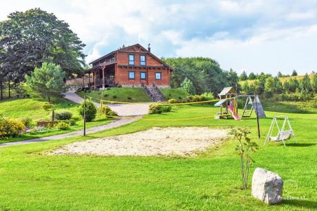 Sodyba Trakų r. Po Klevu šventėms, poilsiui, pirties malonumams