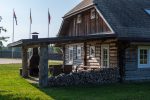 "Padvaisko dvaras" - sodybos nuoma šventėms, golfas. Padvaisko dvaro distilerija - ekskursijos ir degustacijos!