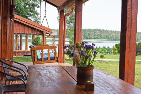 Latkrantė - išnuomojama jauki sodyba netoli Druskininkų, prie Latežerio, įsikūrusi pušyne