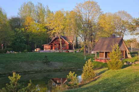 Sodyba Trakų rajone poilsiui ir nedidelėms šventėms "Po ranka"