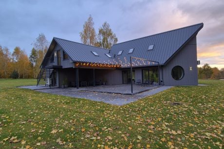 Sodyba Šiaulių rajone "Laukinukė" – šeimos šventėms ir verslo renginiams