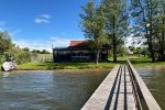 Namelis - sodyba su kubilu ant Galuonų ežero kranto "Chill House"